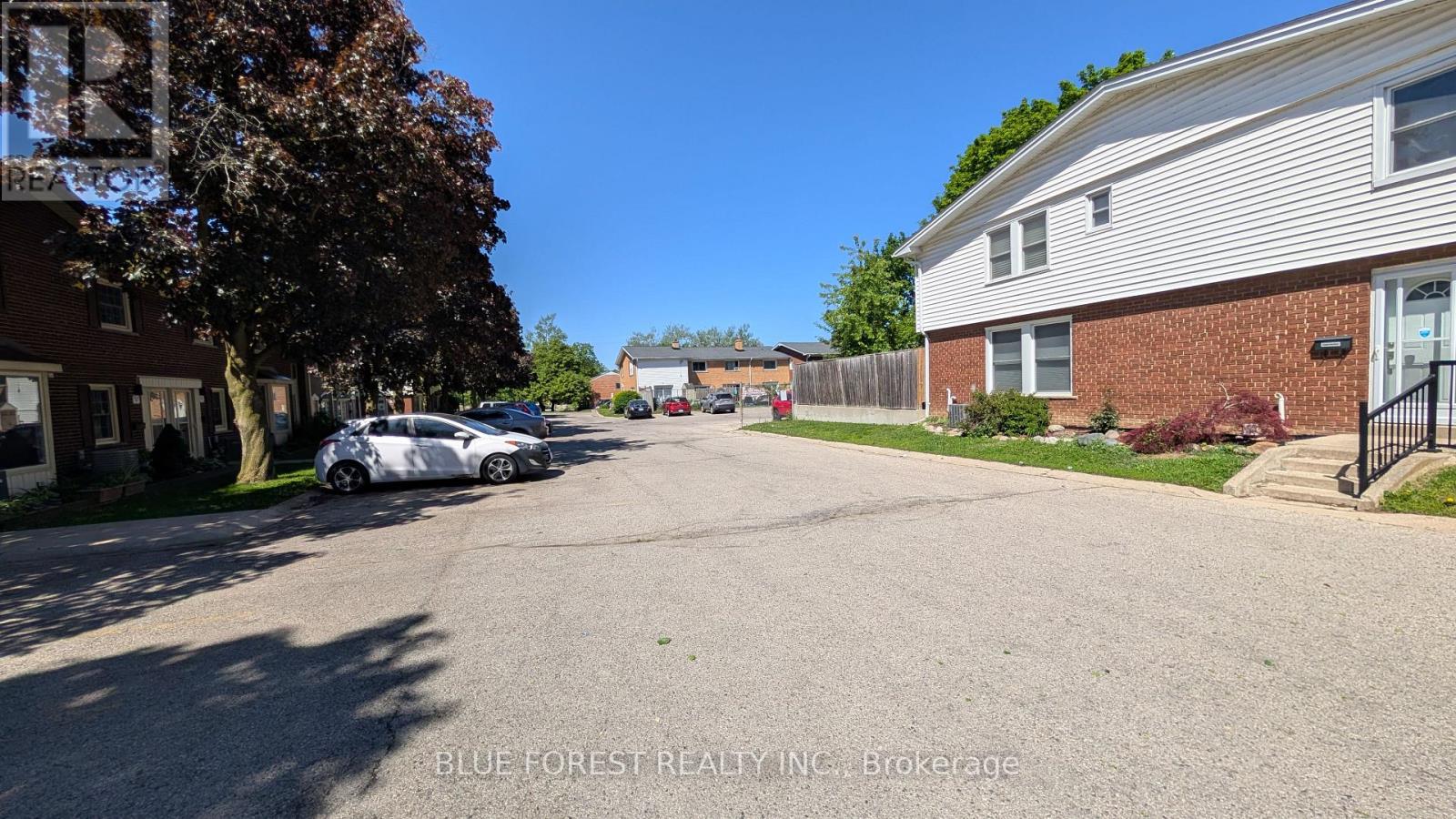 36 ARBOUR GLEN CRESCENT - 23