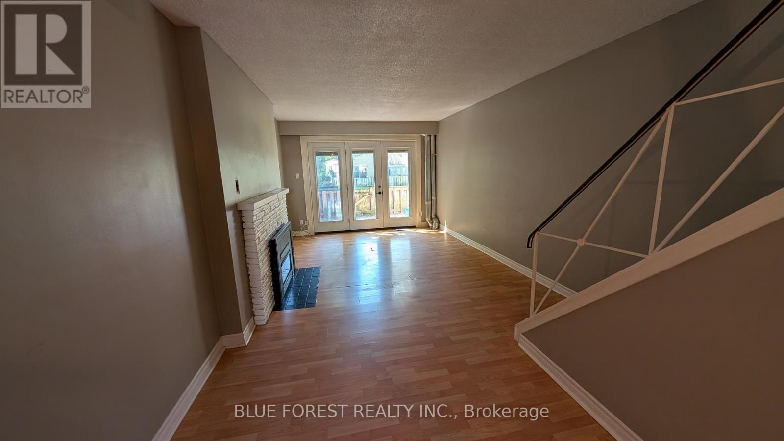 36 ARBOUR GLEN CRESCENT - 7