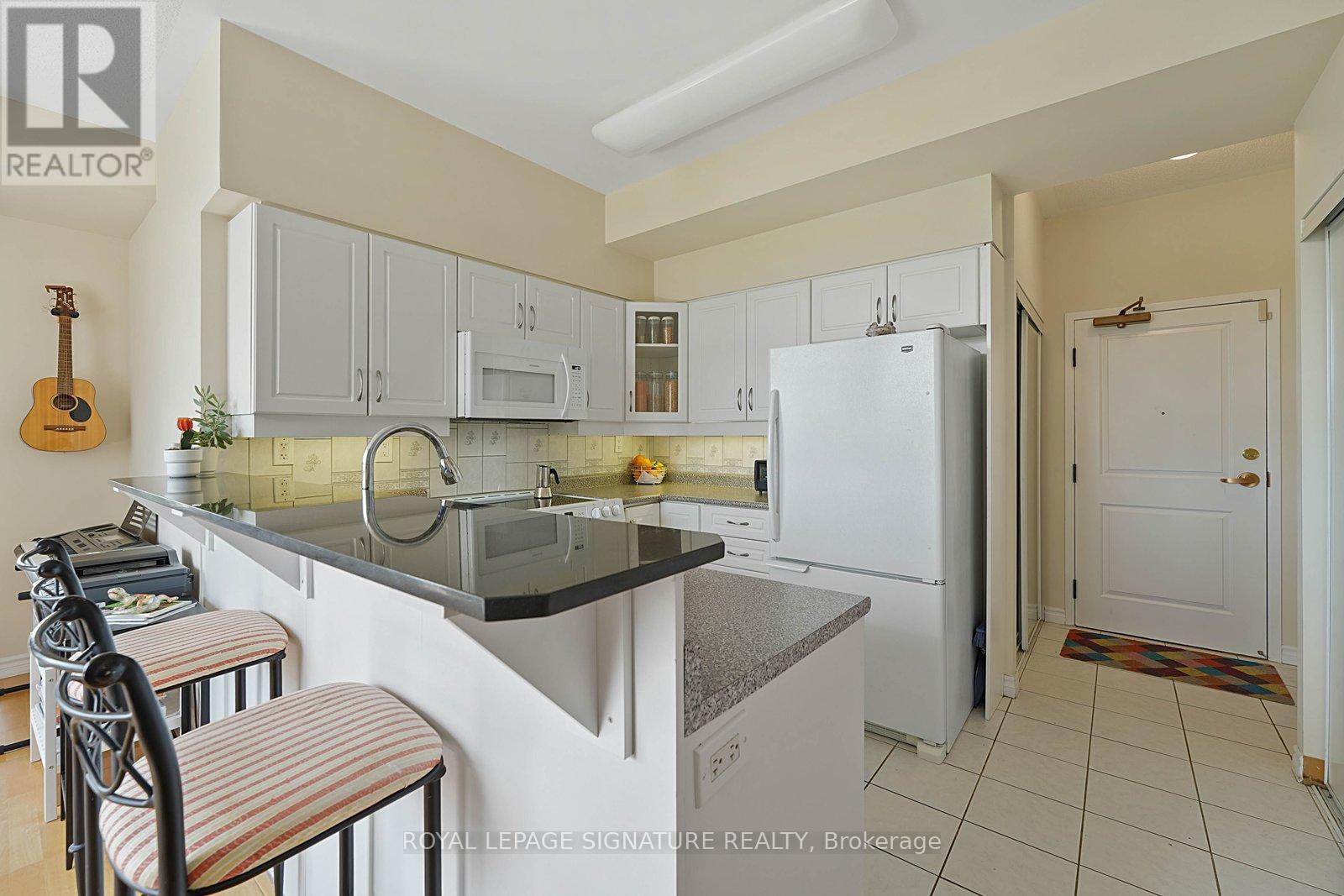 #514 4200 BATHURST STREET - 5