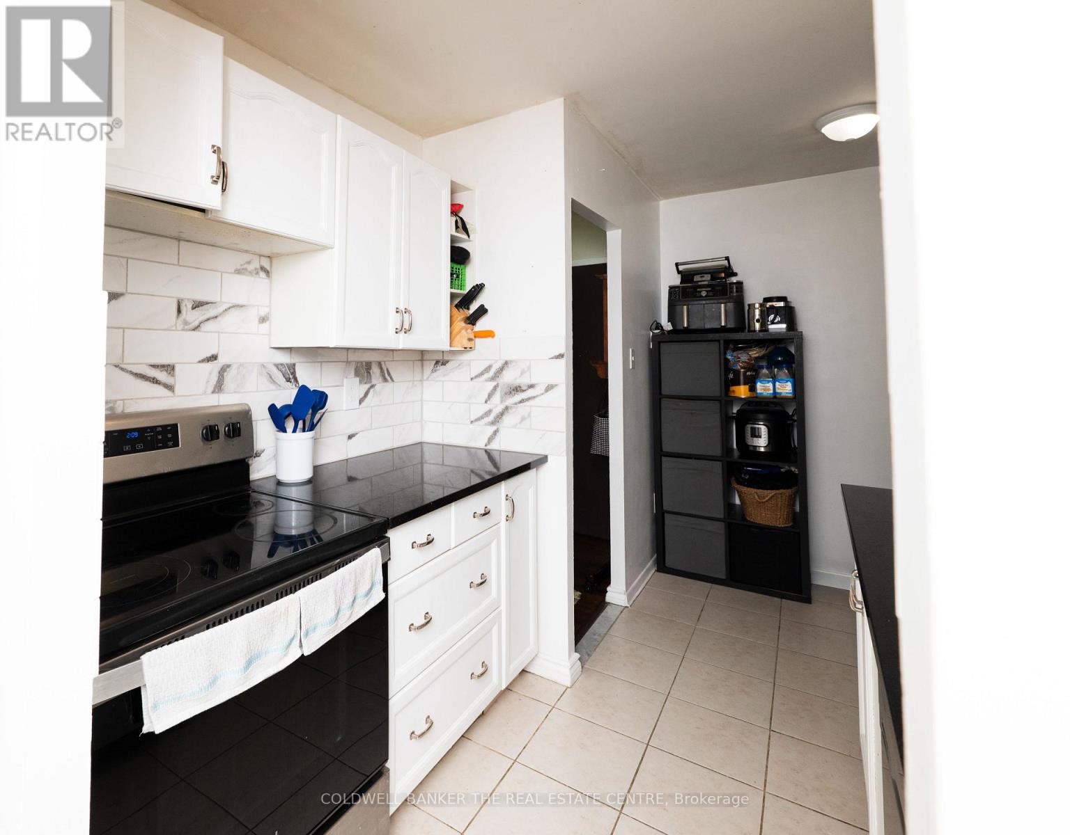 #404 1690 VICTORIA PARK AVENUE - Image 12