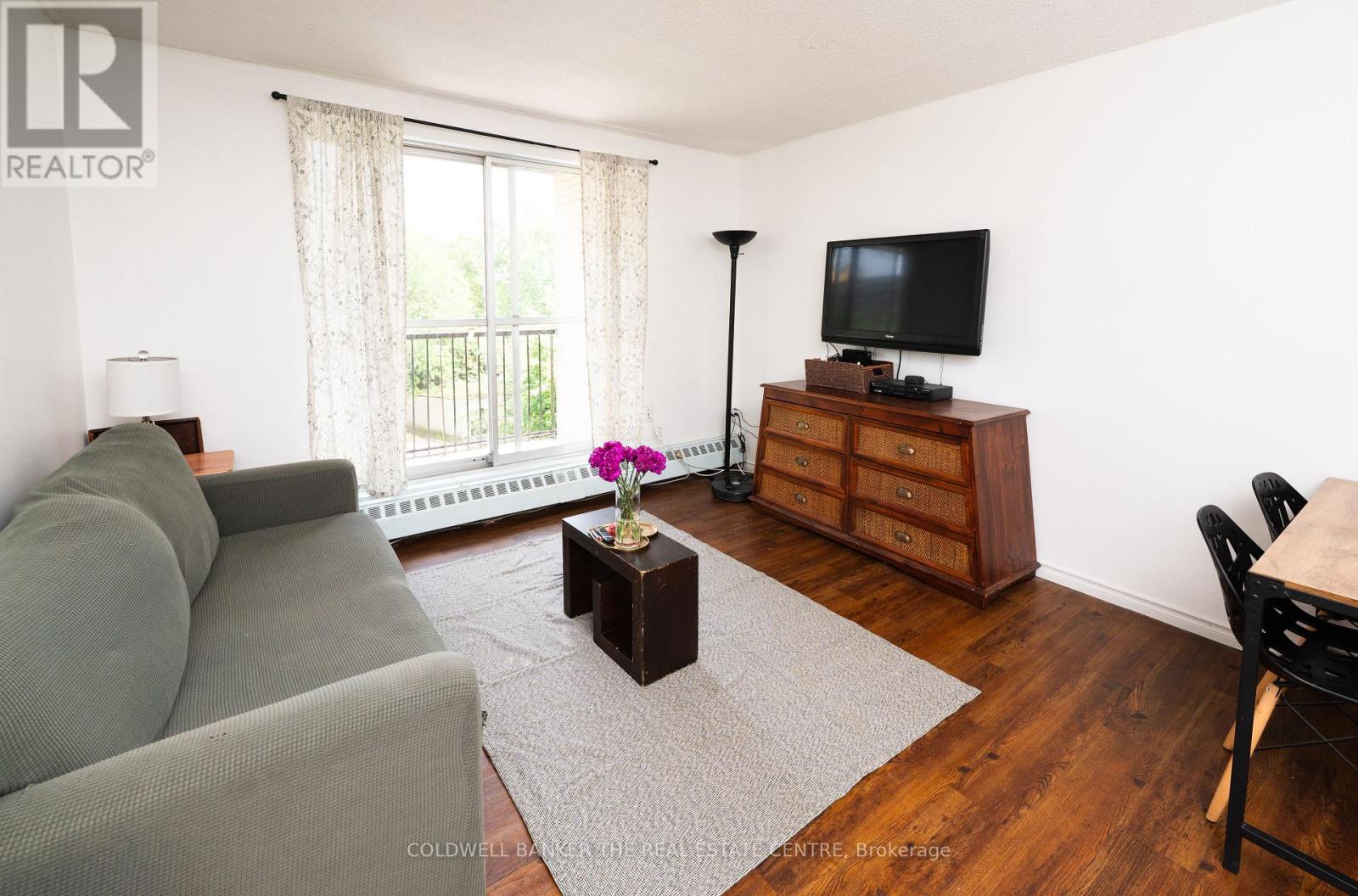 #404 1690 VICTORIA PARK AVENUE - Image 9
