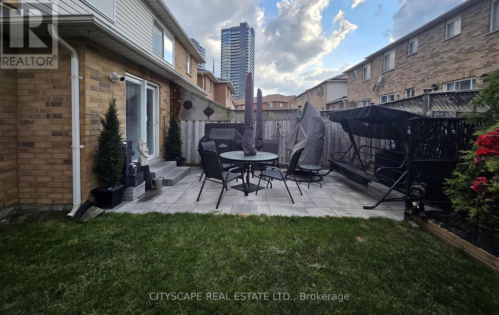 22 WINDOM ROAD - 19