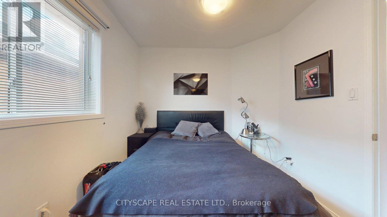 22 WINDOM ROAD - 36
