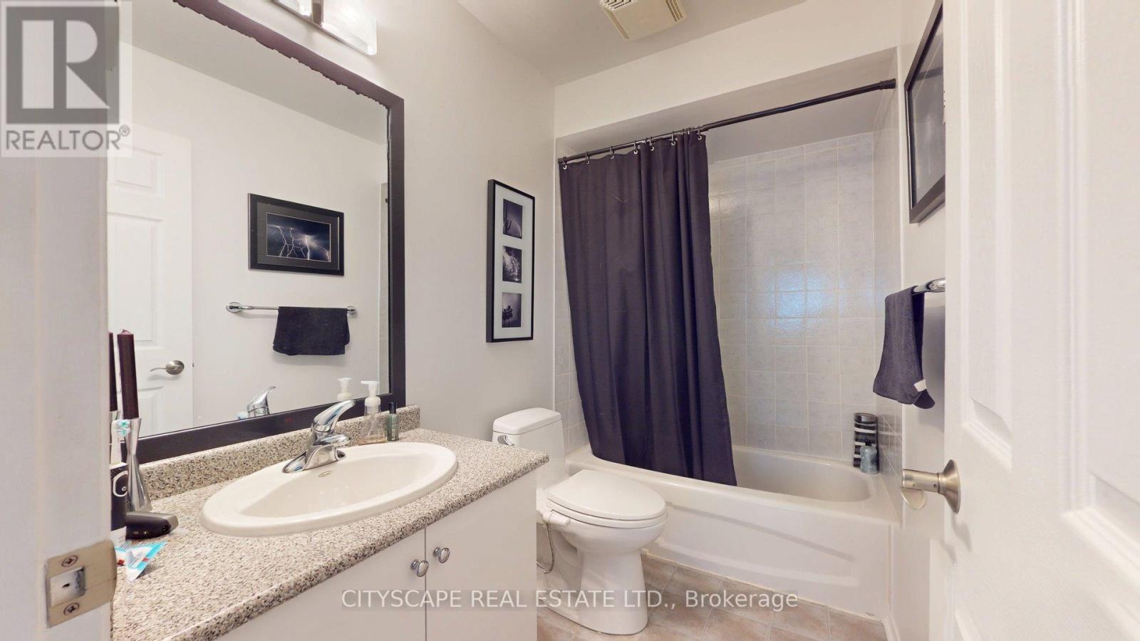 22 WINDOM ROAD - Image 37