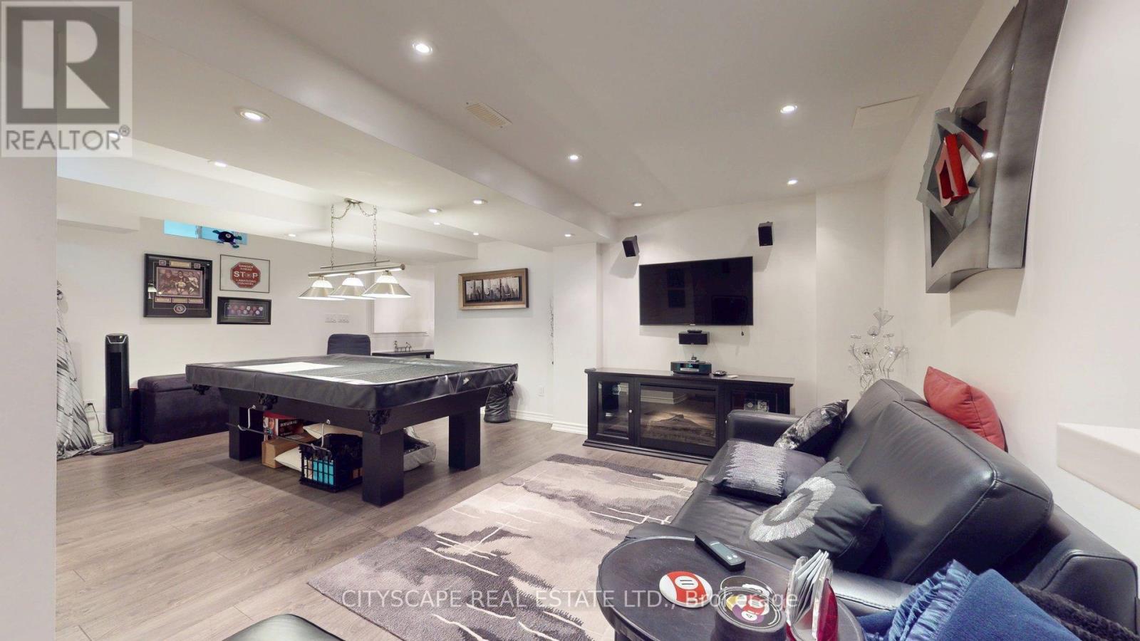 22 WINDOM ROAD - 38
