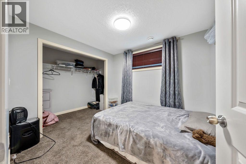 1625 Copperfield Boulevard SE - 32