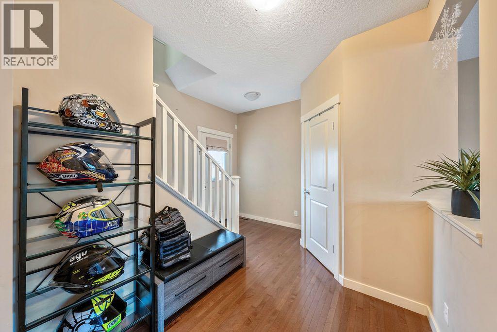 1625 Copperfield Boulevard SE - 4
