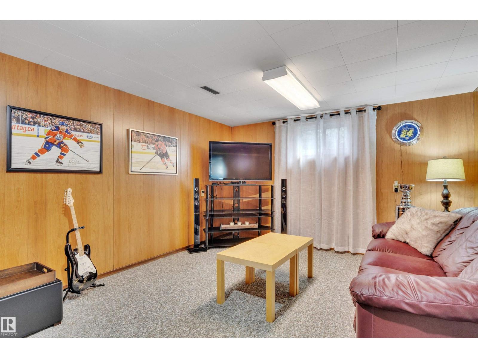 22363 WYE RD - 23