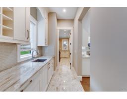 14428 33a Avenue, Surrey, BC V4P3R7 Photo 9