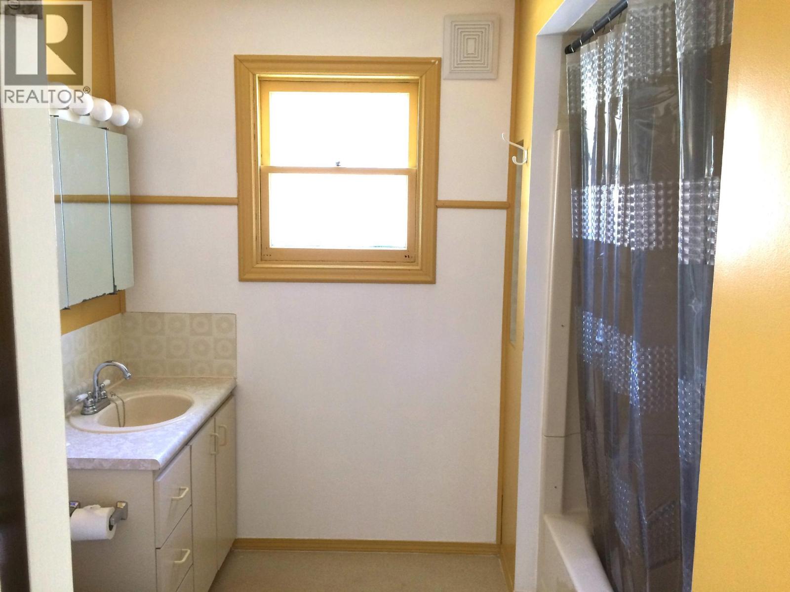 311 Gore Street - 14