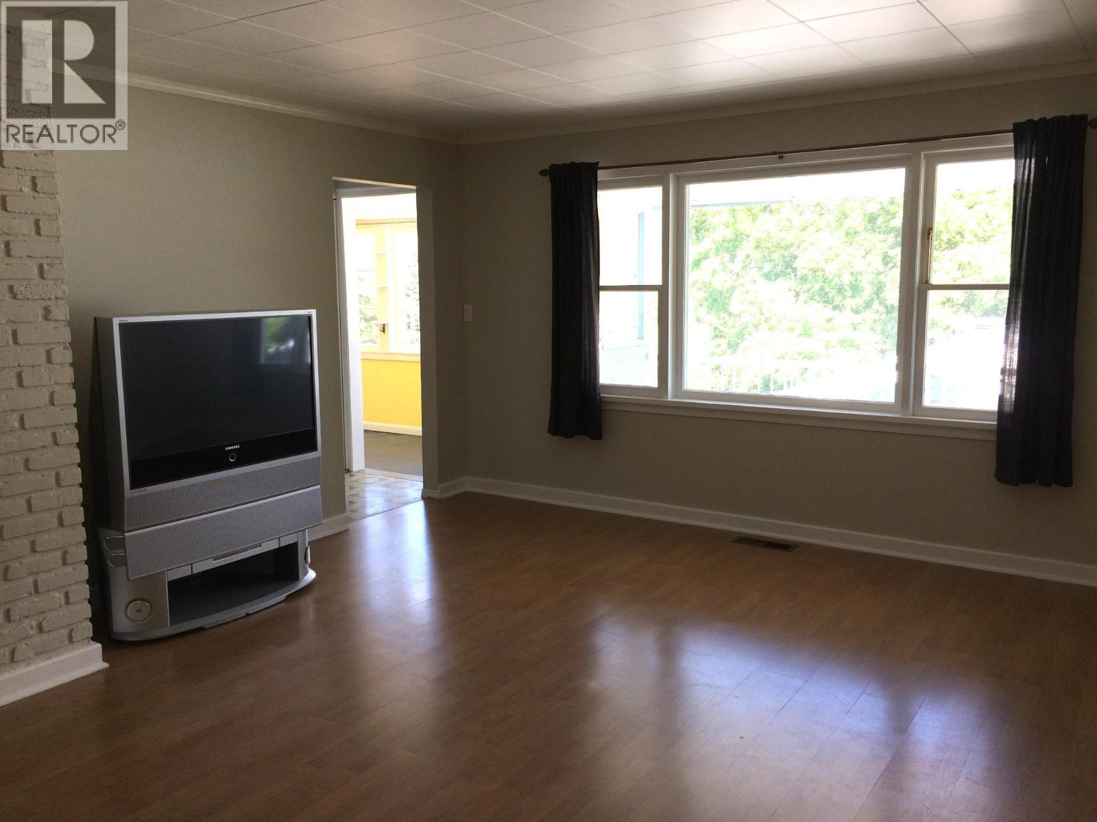 311 Gore Street - 10
