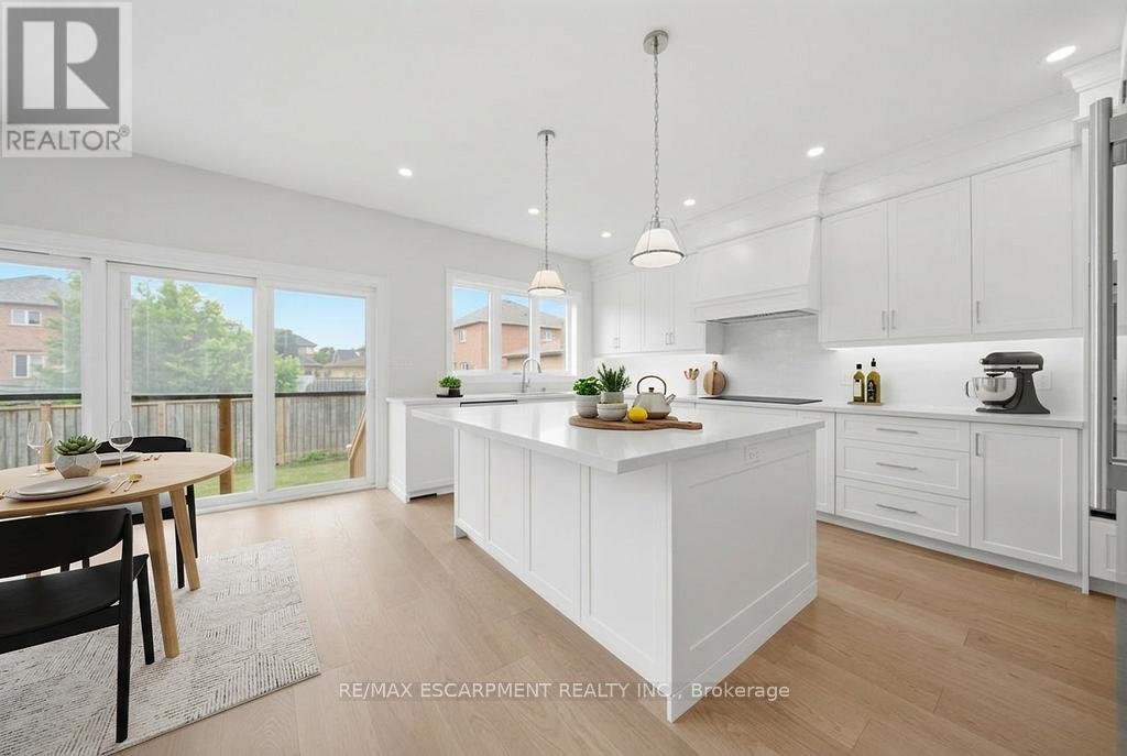 62 JEREMY STREET - 14