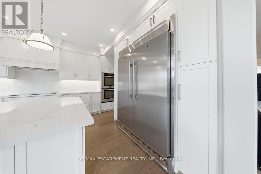 62 JEREMY STREET - 17