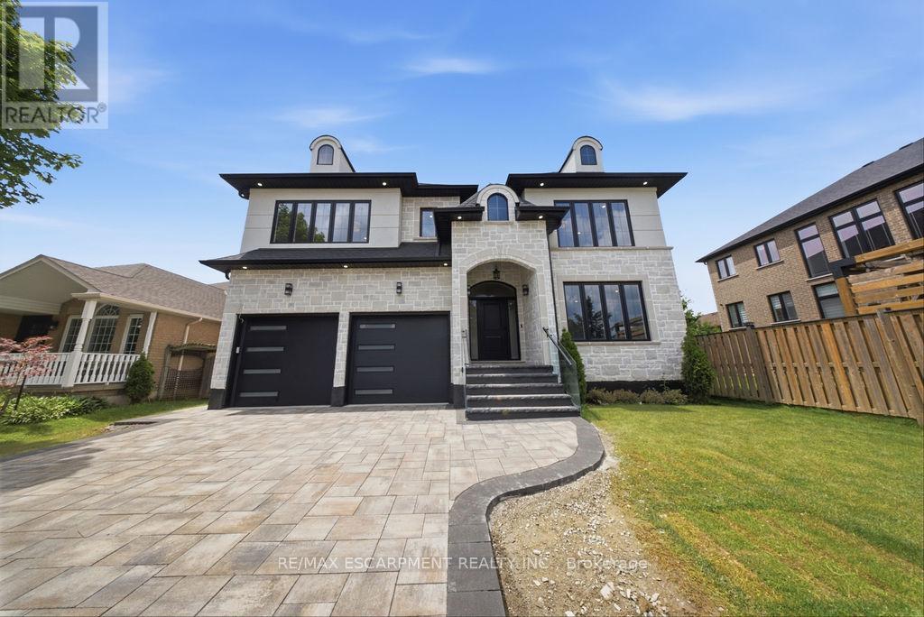 62 JEREMY STREET - 2