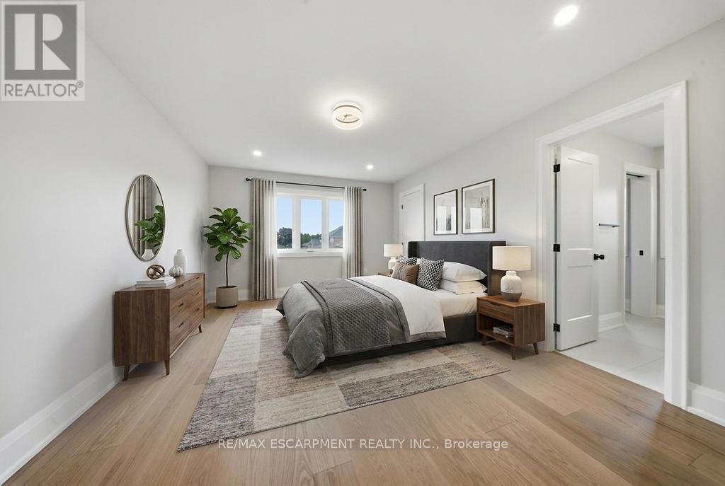 62 JEREMY STREET - 26