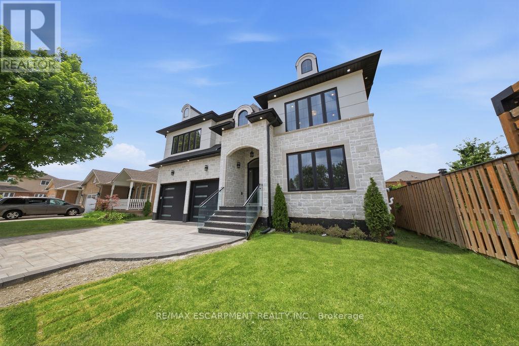 62 JEREMY STREET - 3