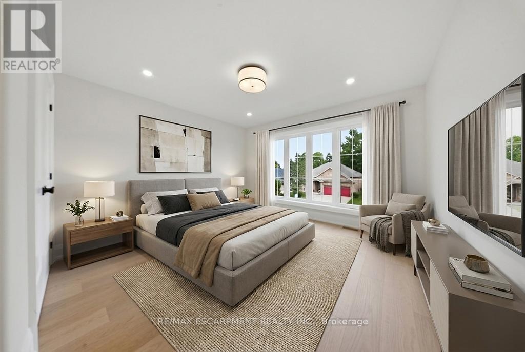 62 JEREMY STREET - 32