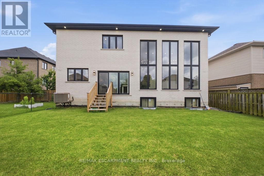 62 JEREMY STREET - 45