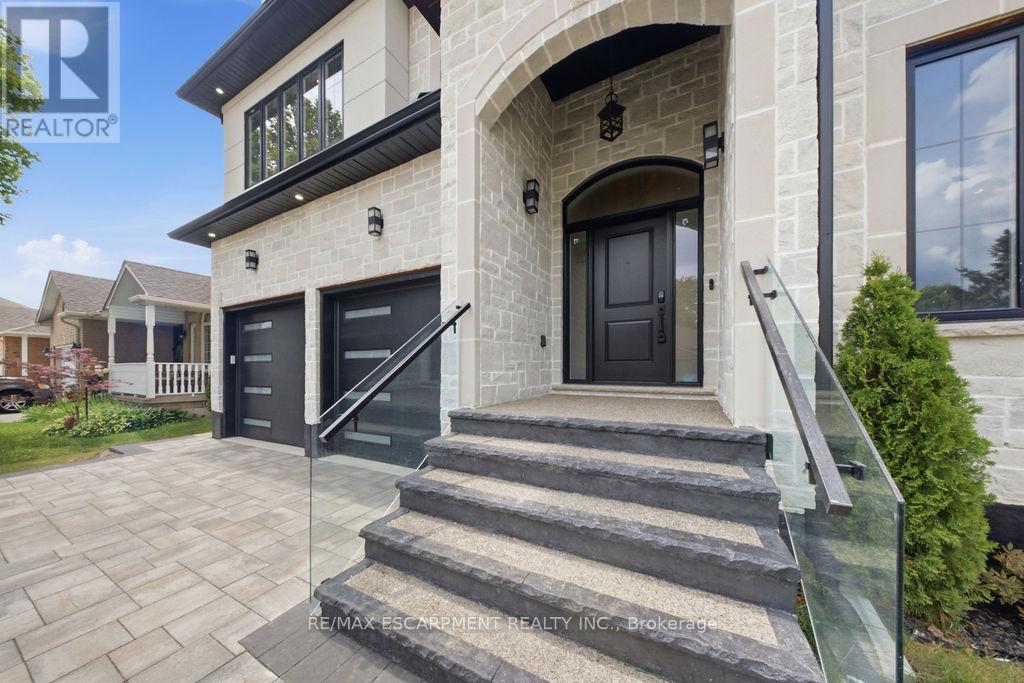 62 JEREMY STREET - 5