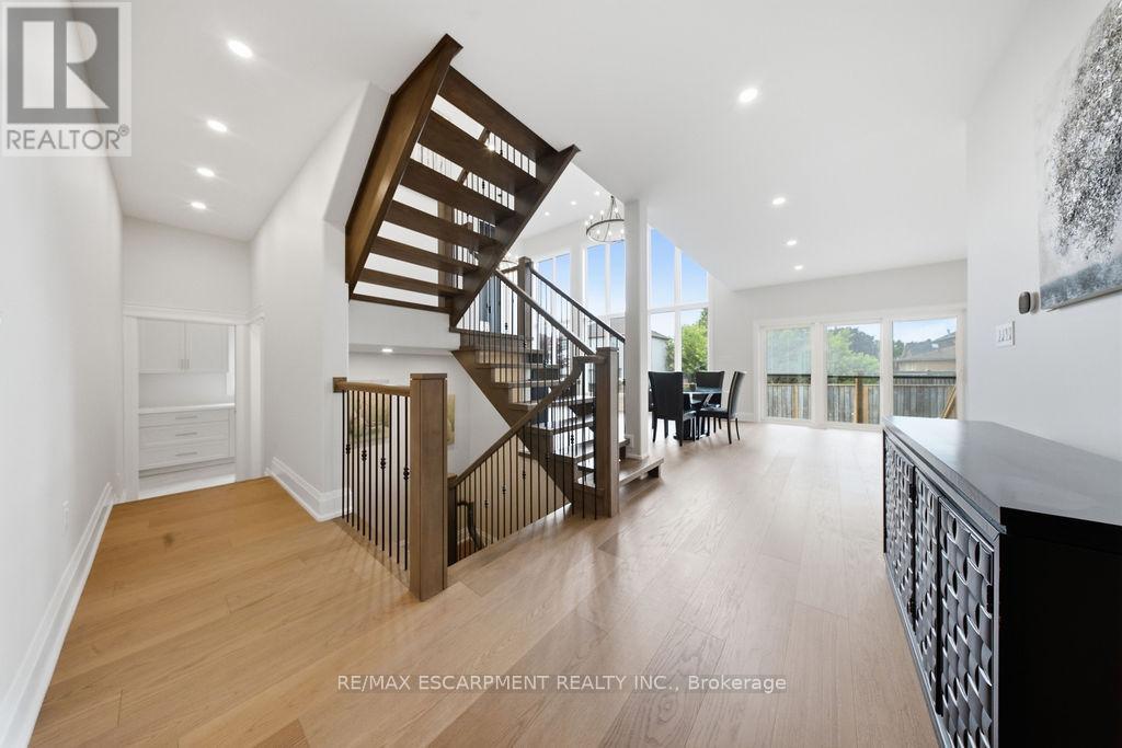 62 JEREMY STREET - 9