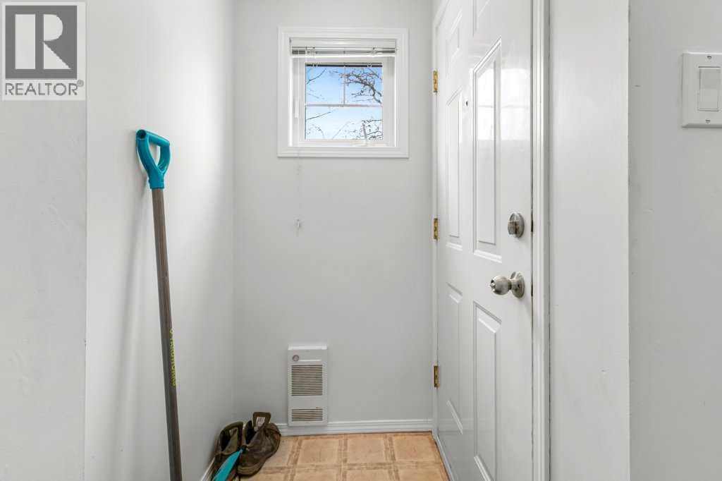 #2001 5220 50A Avenue - 3
