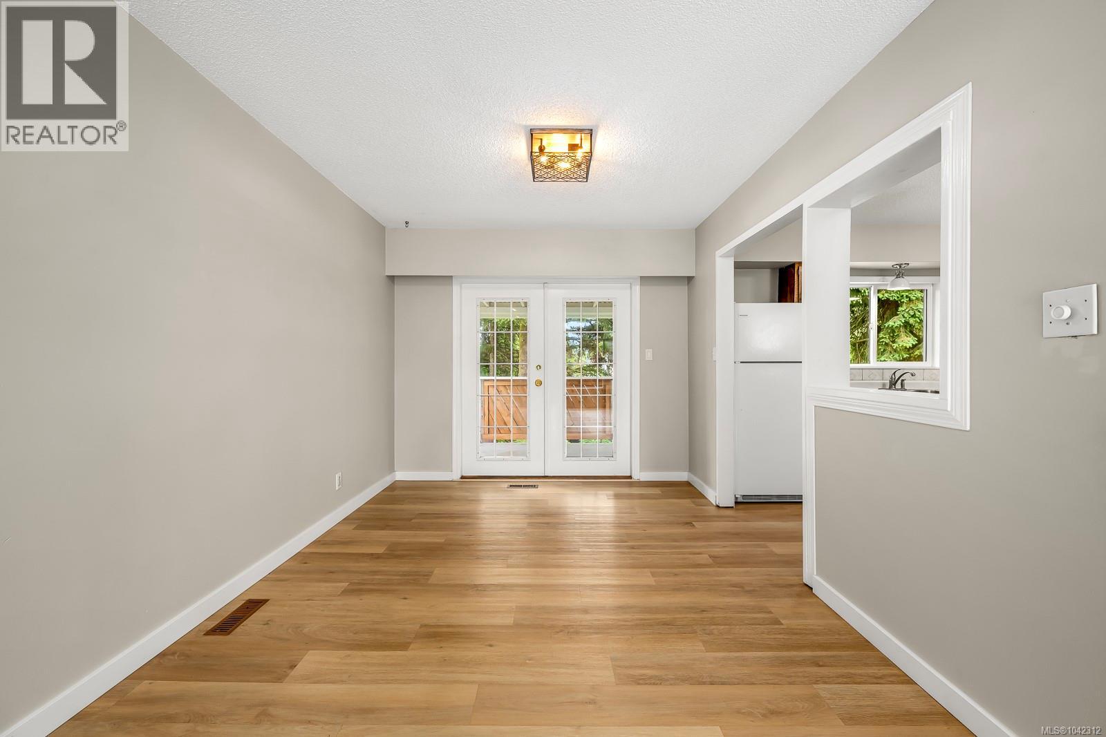 2025 Hemlock Pl, Courtenay