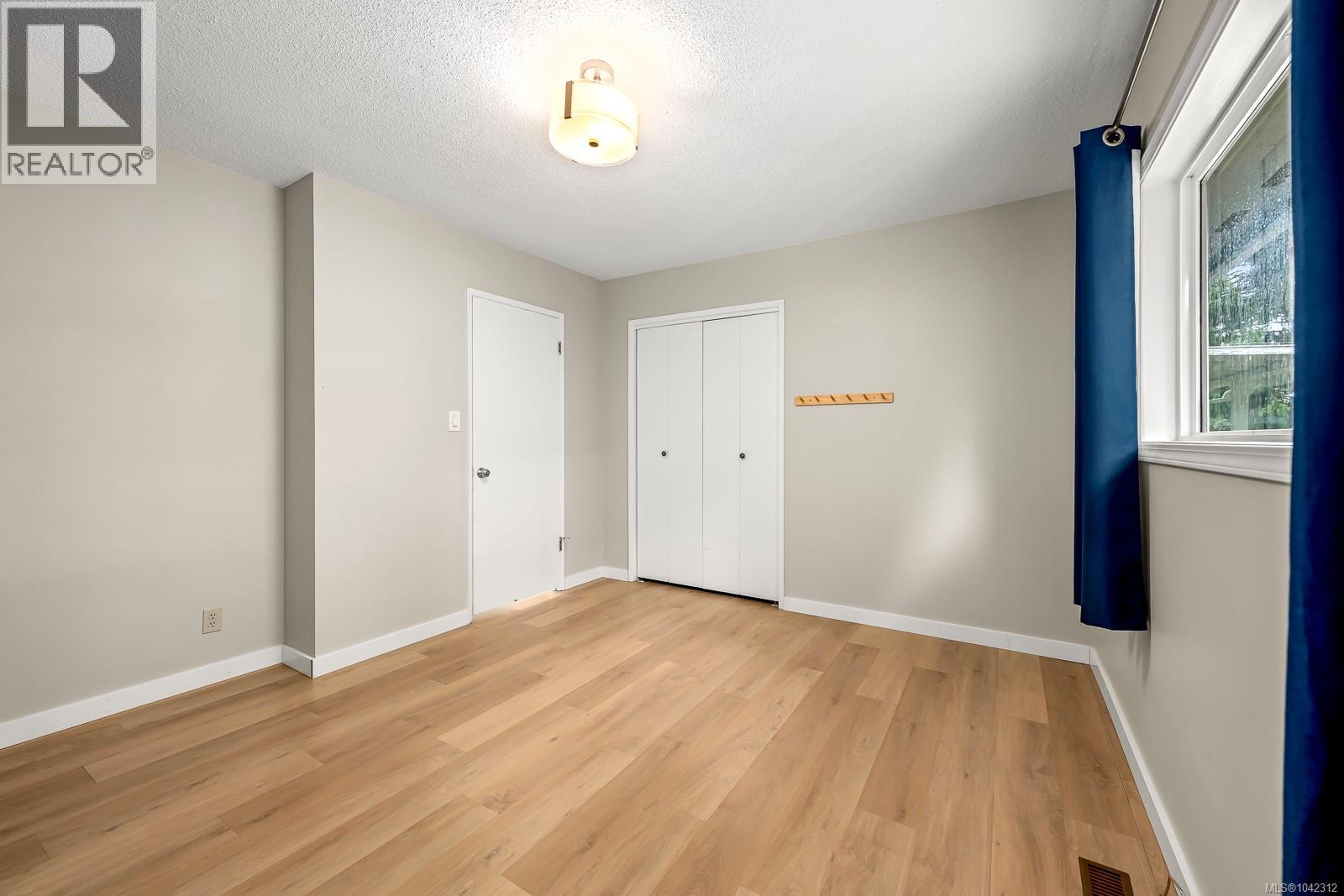 2025 Hemlock Pl, Courtenay