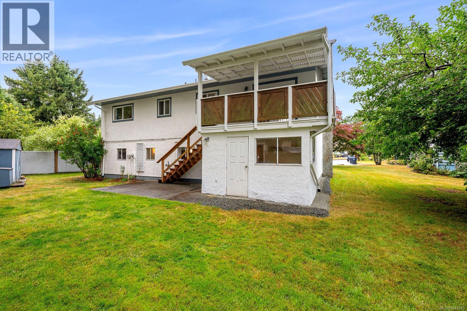 2025 Hemlock Pl, Courtenay