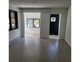 15963 Marine Drive, White Rock, BC V4B1G1 Photo 11