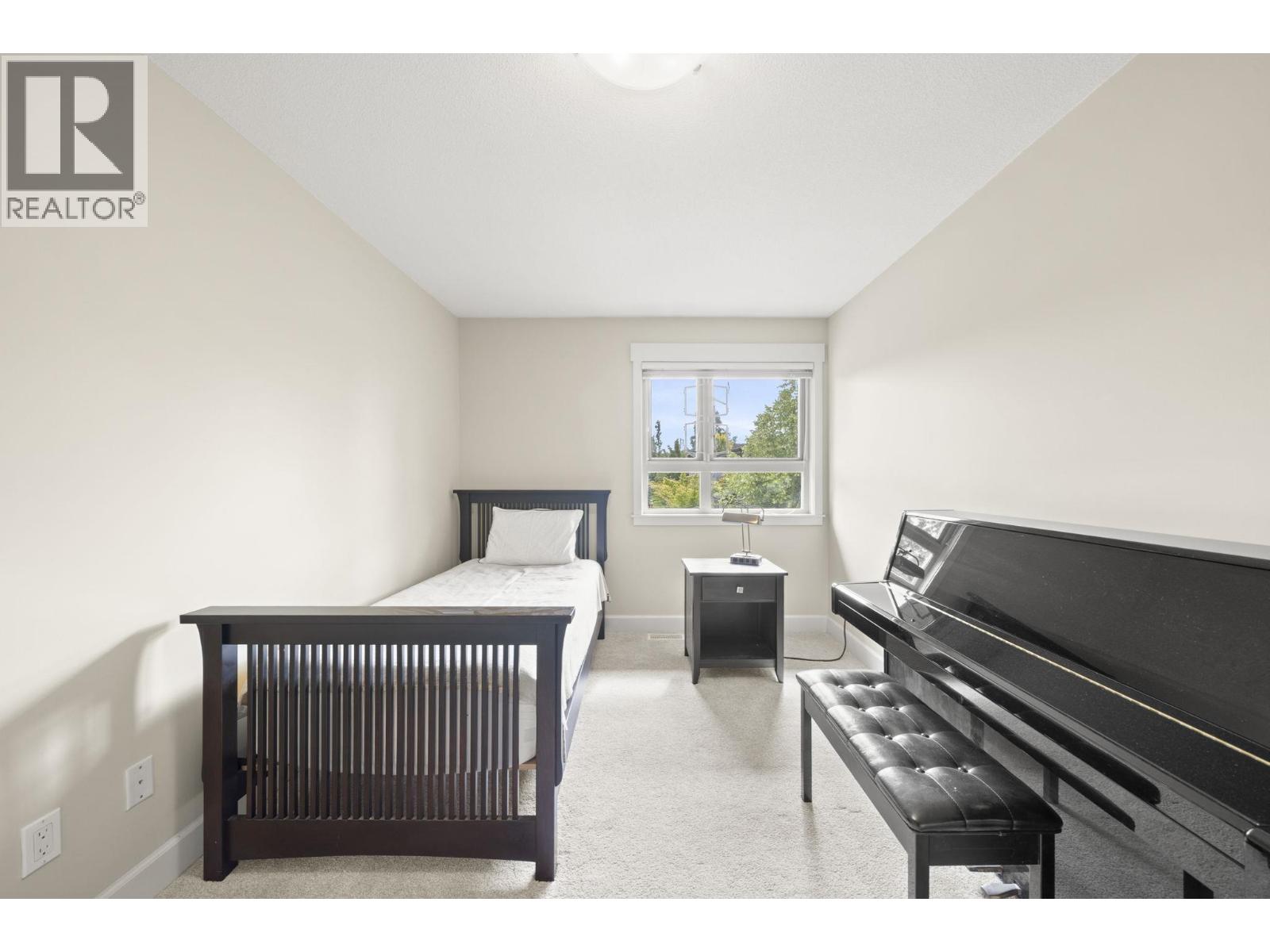 17 6300 BIRCH STREET, Richmond