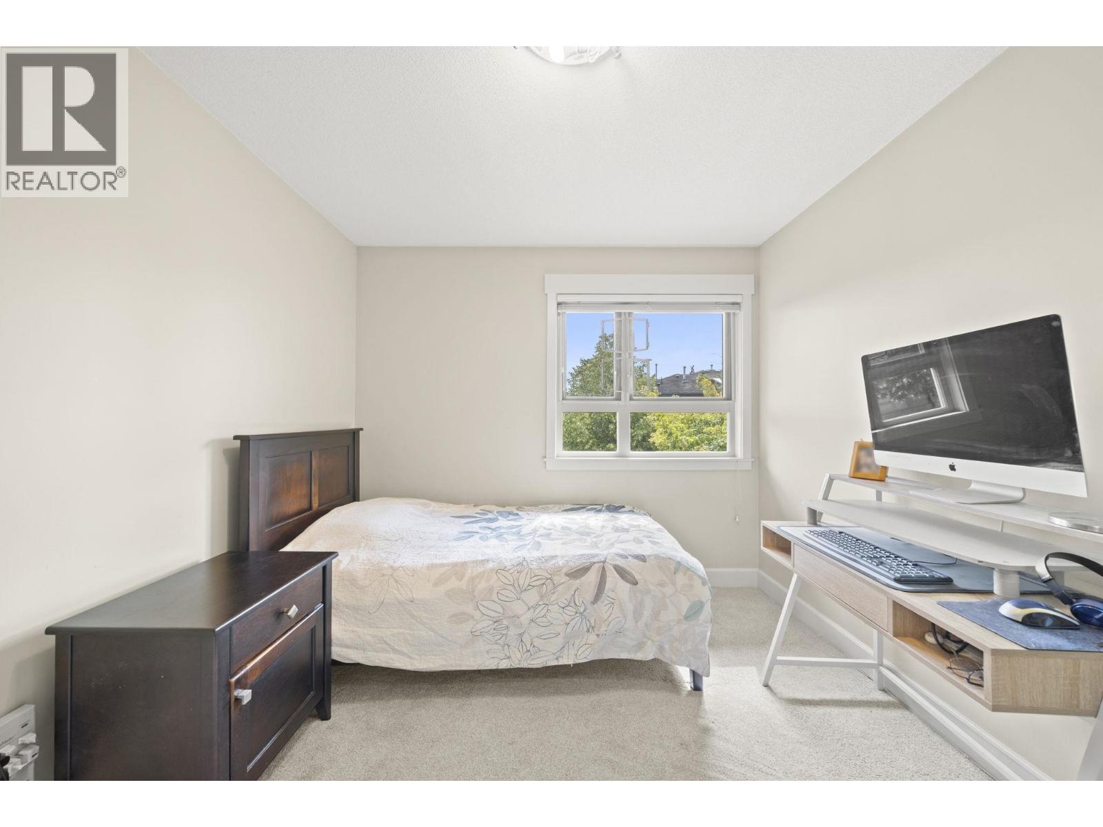 17 6300 BIRCH STREET, Richmond