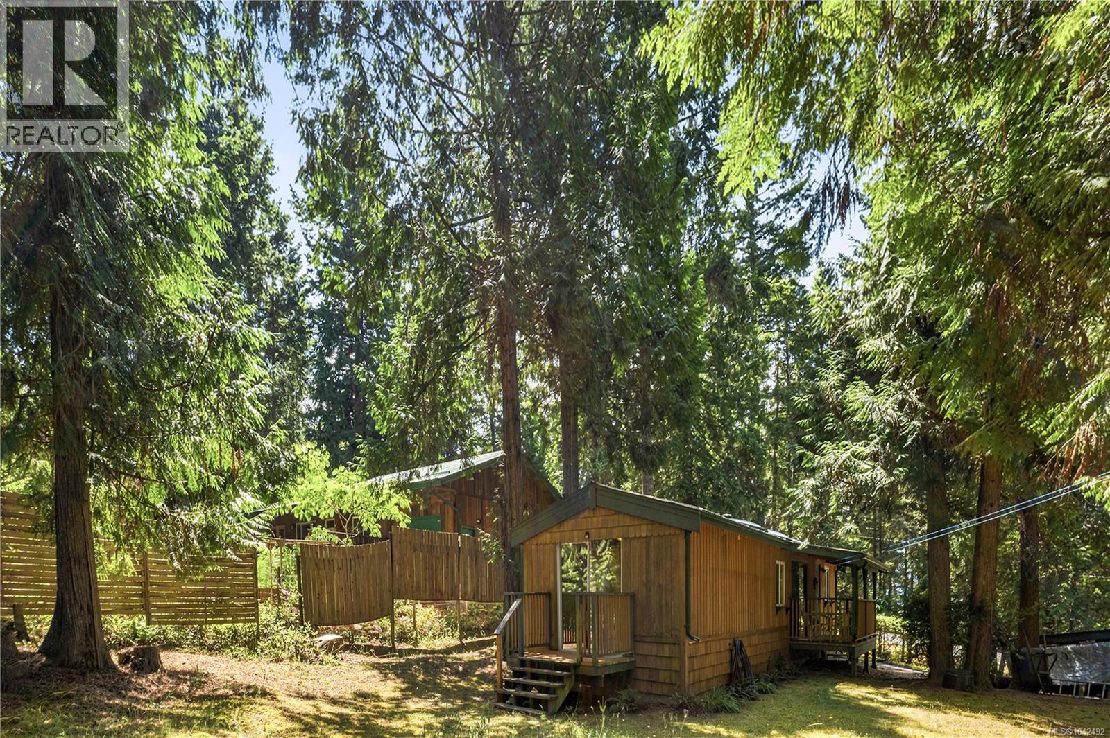 1132 Pat Burns Ave - 23