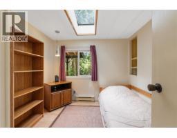 1132 Pat Burns Ave, Gabriola Island, BC V0R1X2 Photo 14