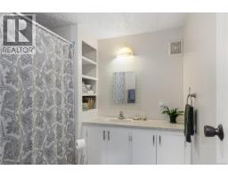 1132 Pat Burns Ave, Gabriola Island, BC V0R1X2 Photo 9