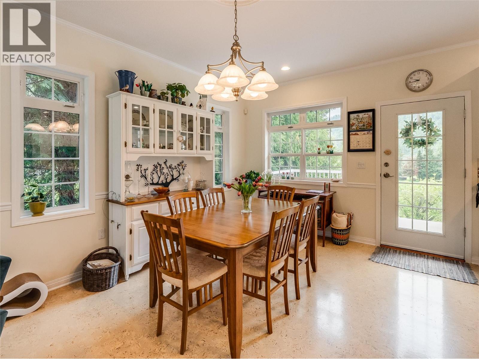 3275 Broadwater Road - 21