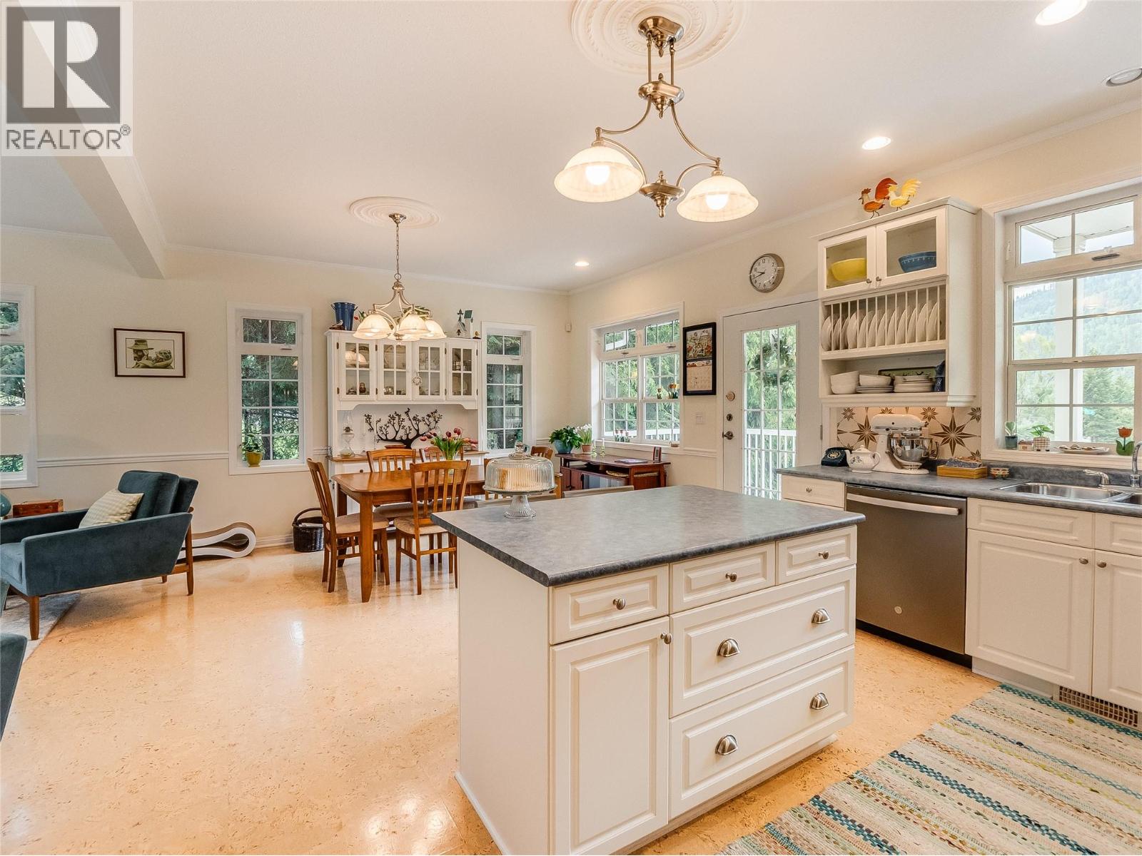 3275 Broadwater Road - 15