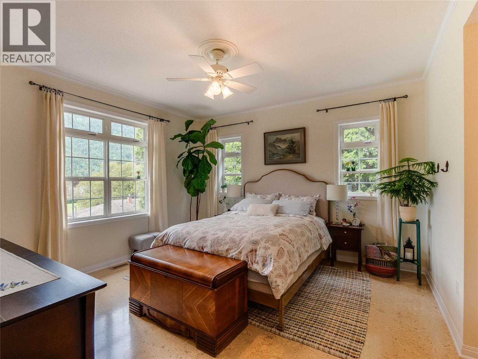 3275 Broadwater Road - 24