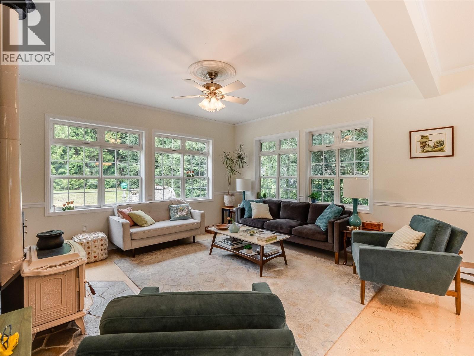 3275 Broadwater Road - 9
