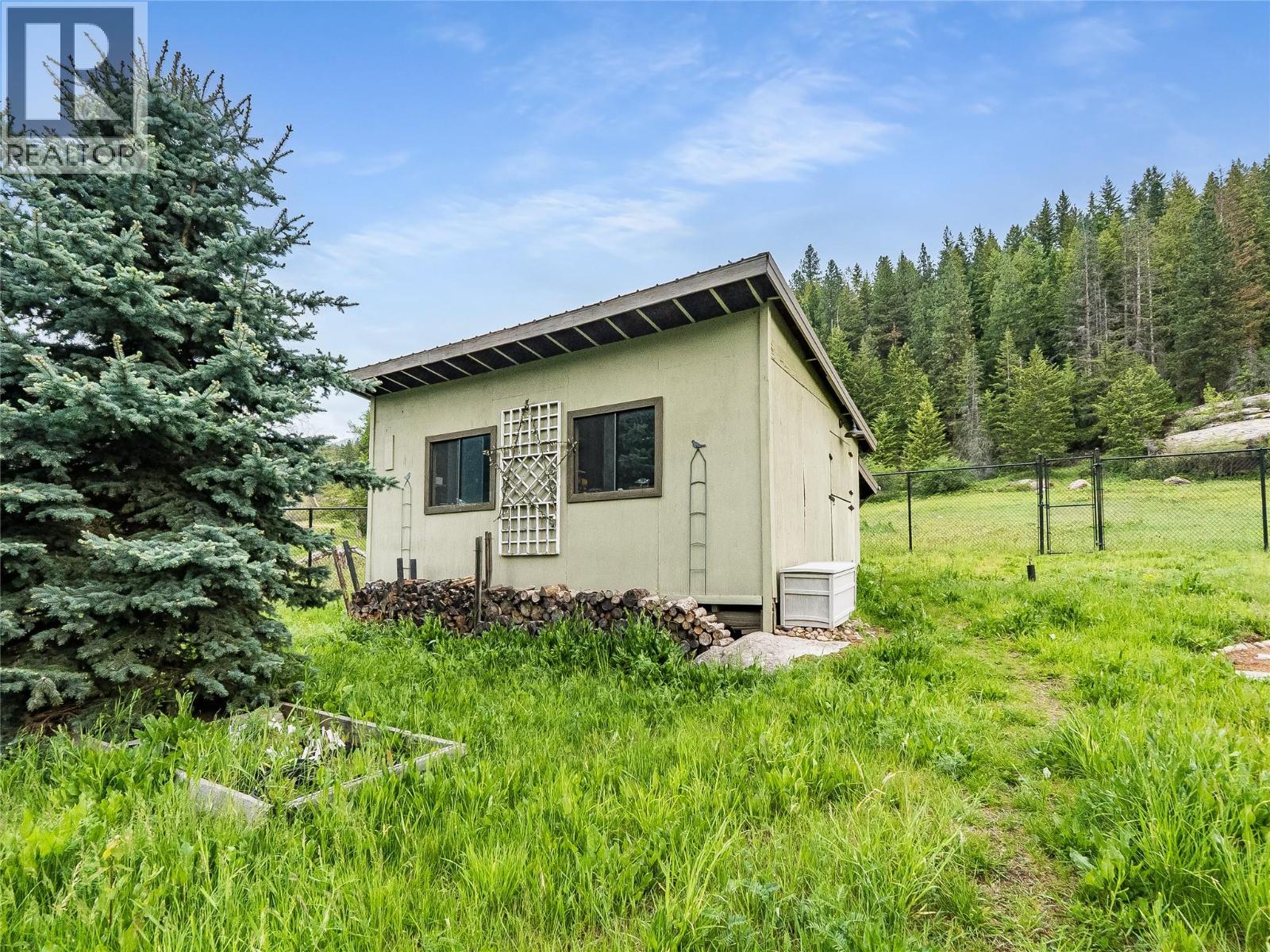 3275 Broadwater Road - 55