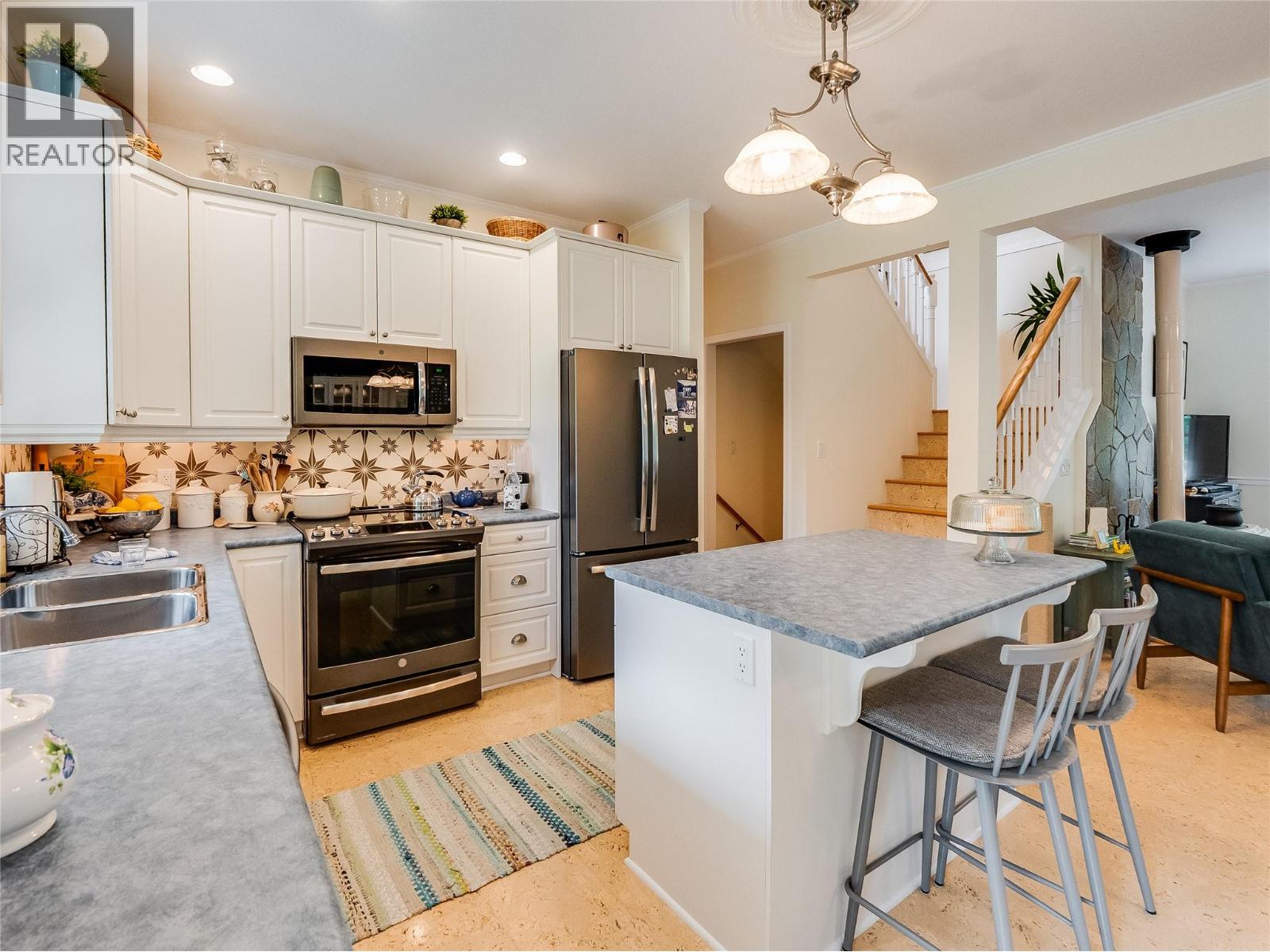 3275 Broadwater Road - 18