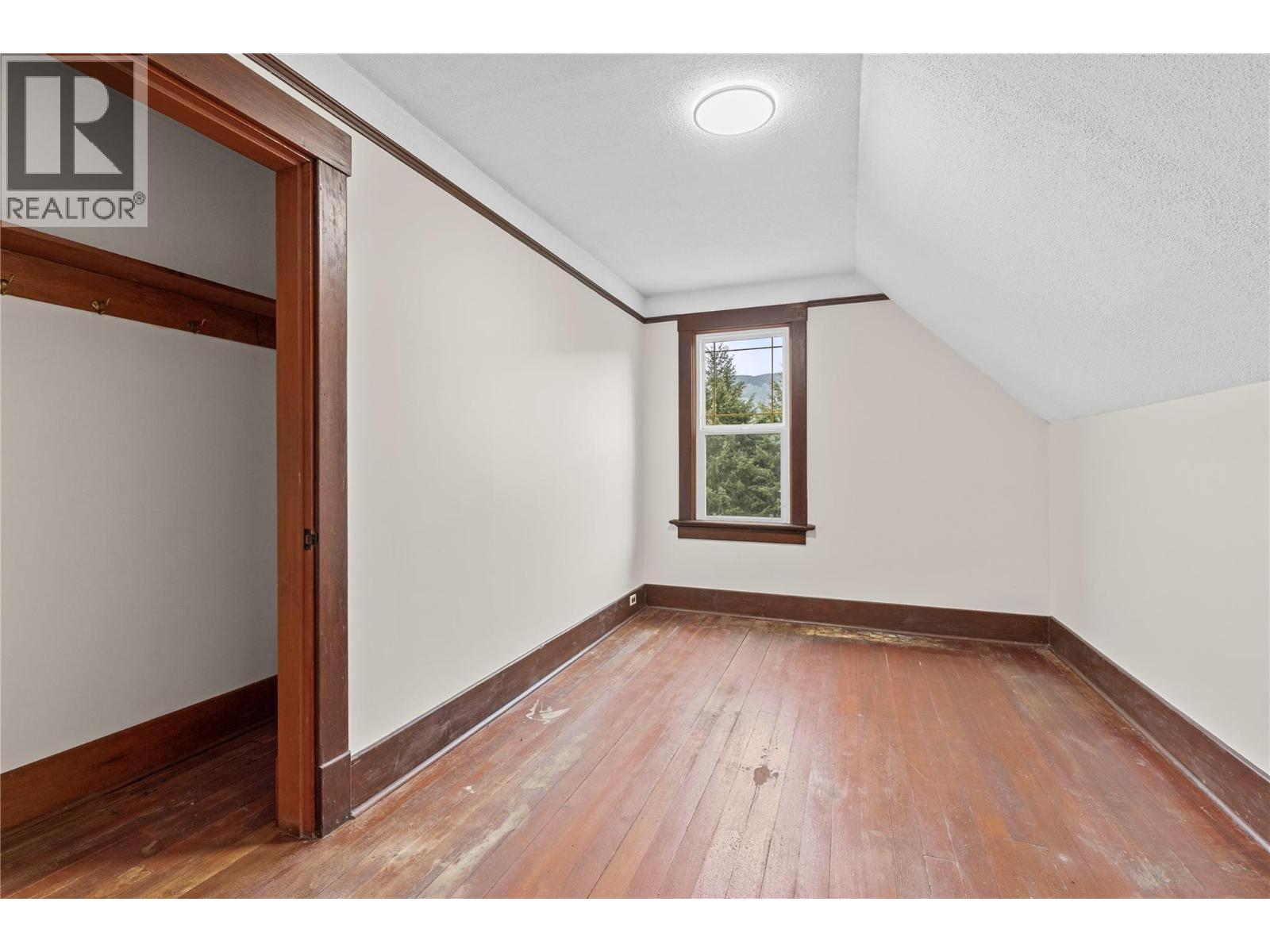 3135 Edes Road - 34