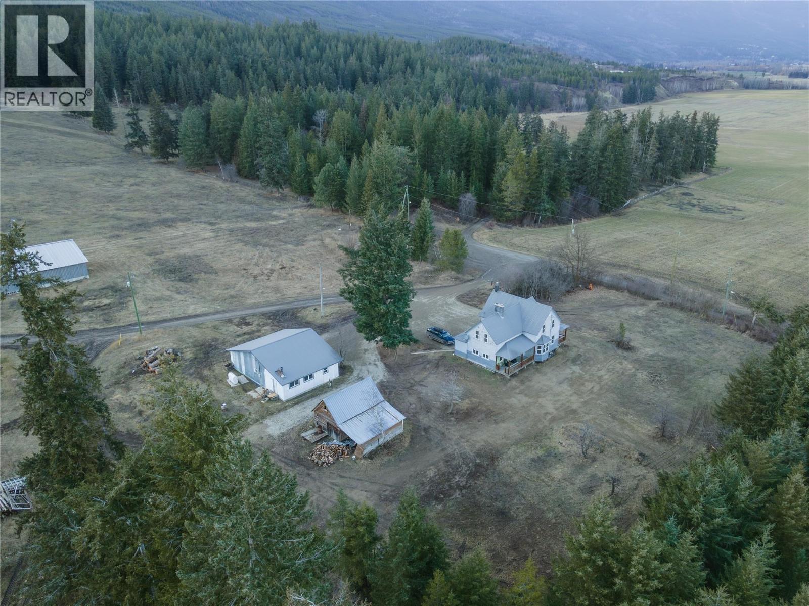 3135 Edes Road - 52