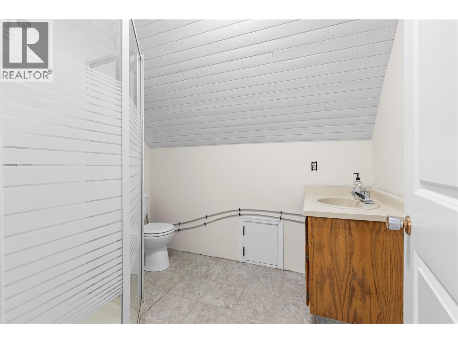 3135 Edes Road - 35