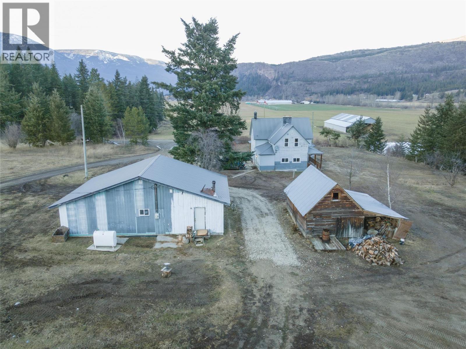 3135 Edes Road - 56
