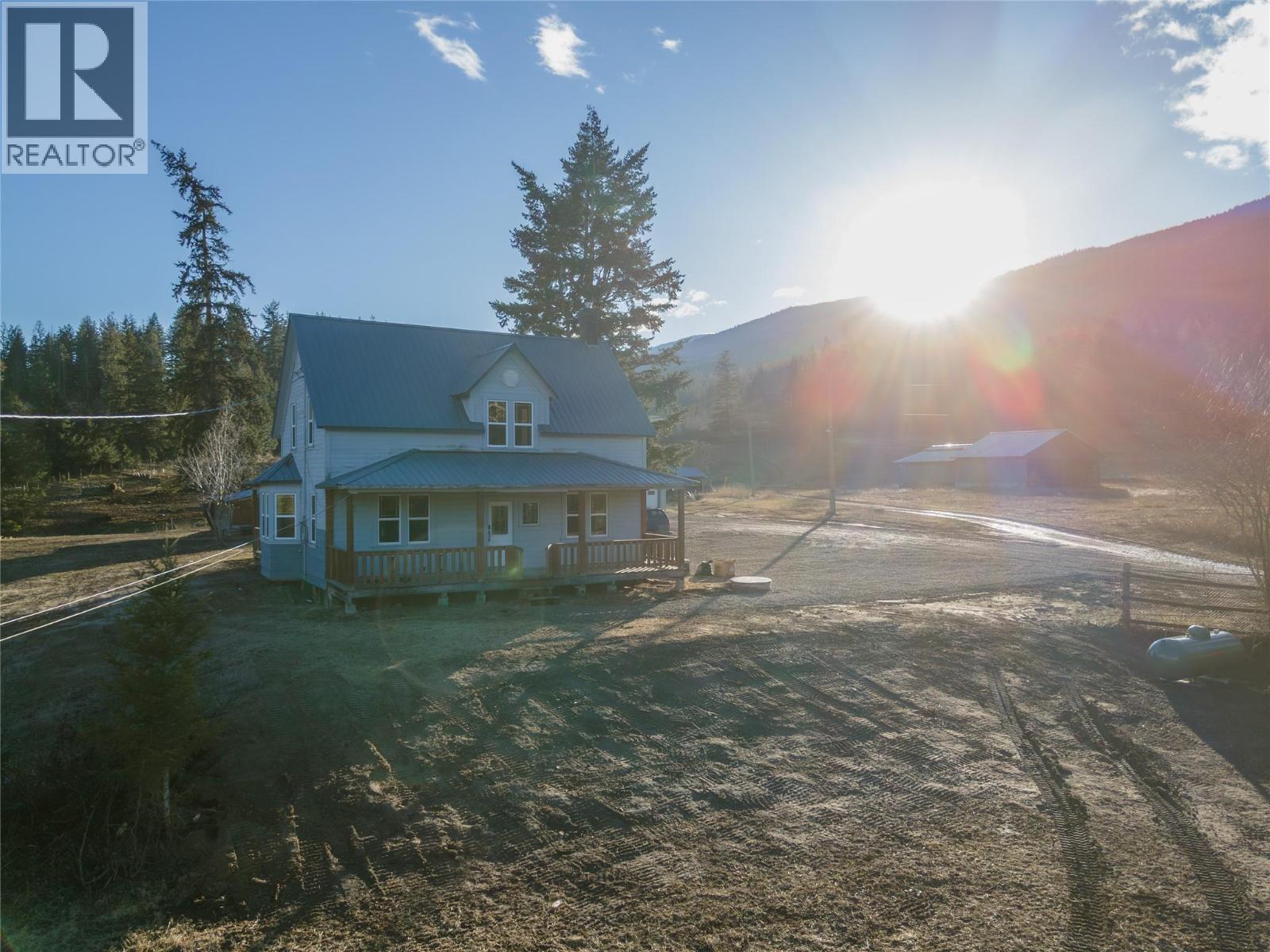 3135 Edes Road - 65