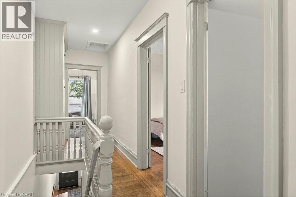 148 DUNDURN Street N - Image 23
