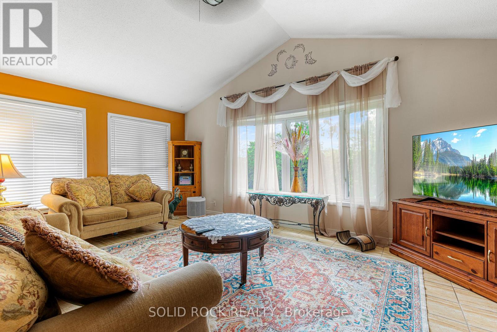 10106 DIXIE ROAD E - 20