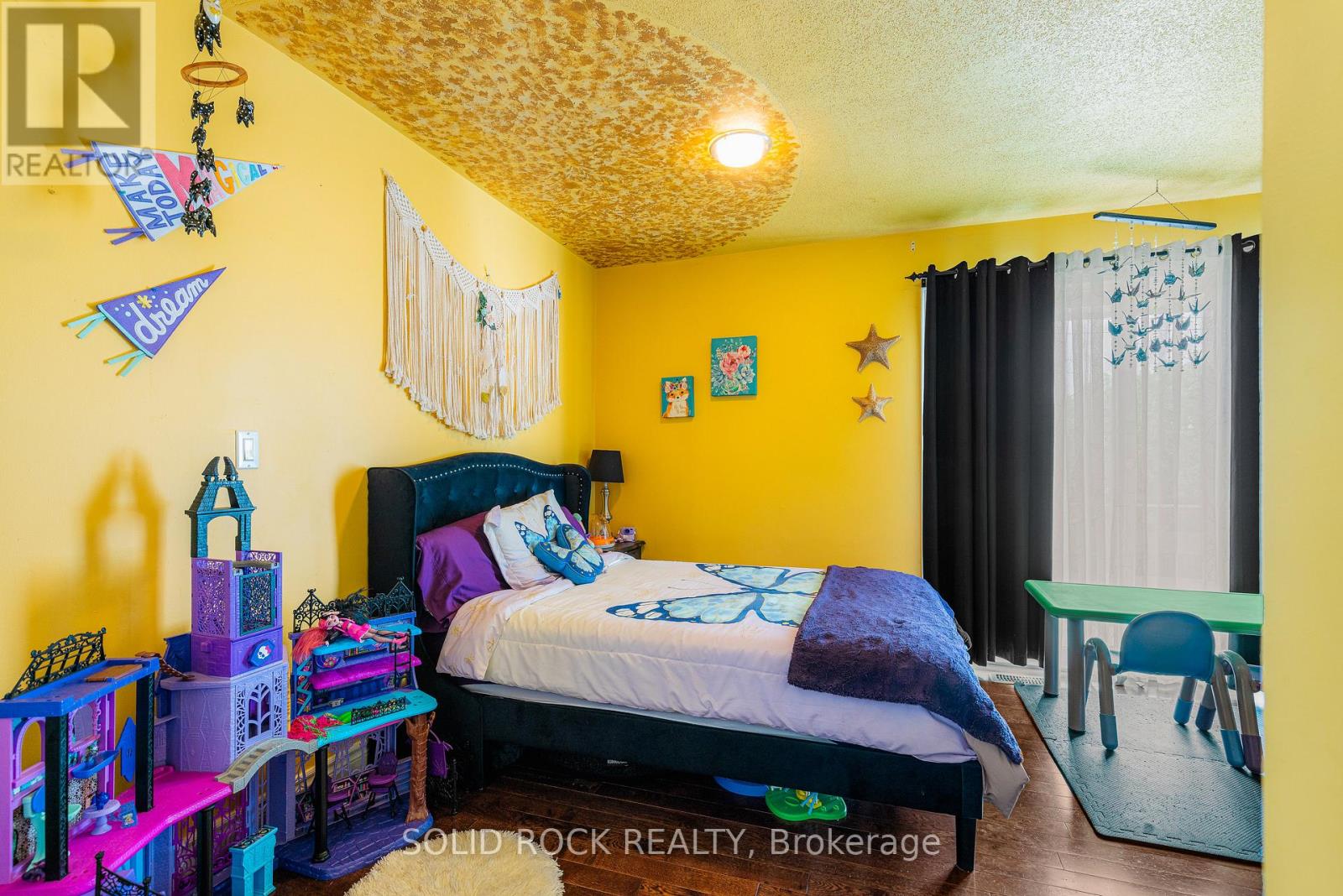 10106 DIXIE ROAD E - 24