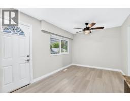 20800 Camwood Avenue, Maple Ridge, BC V2X2P1 Photo 10