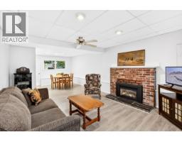 20800 Camwood Avenue, Maple Ridge, BC V2X2P1 Photo 32